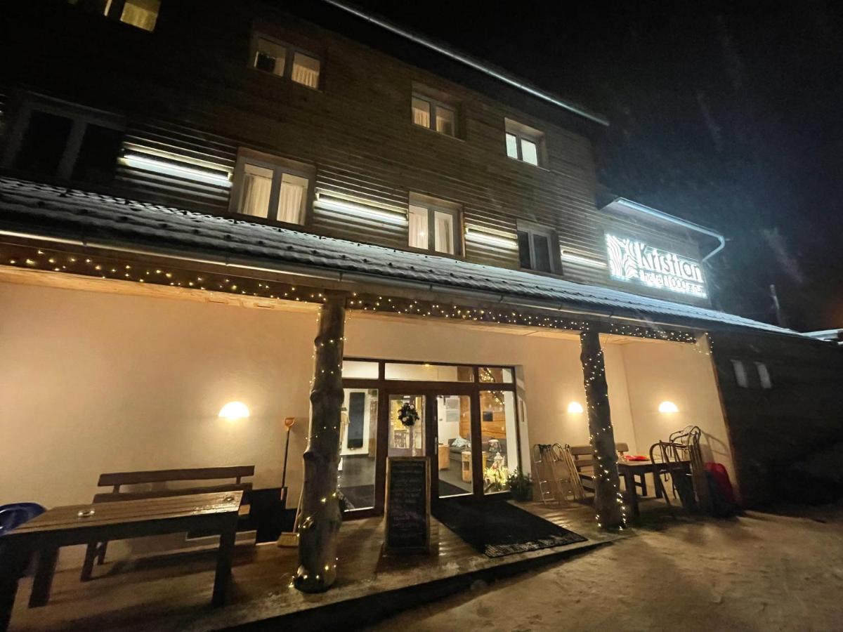 Hotel Kristian กูโบวาฮุท ภายนอก รูปภาพ
